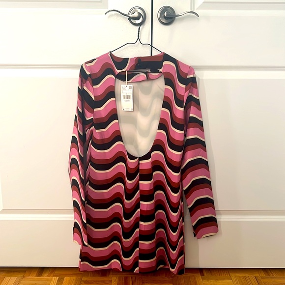 Never been worn - Picture 2 of 7